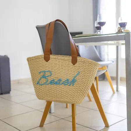 Carola - Plusholidays *